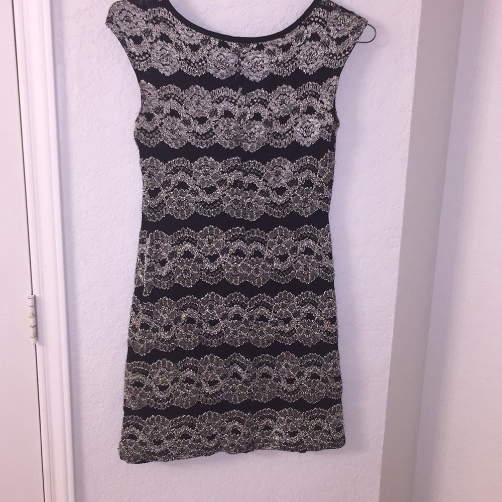 BLACK LACE DRESS